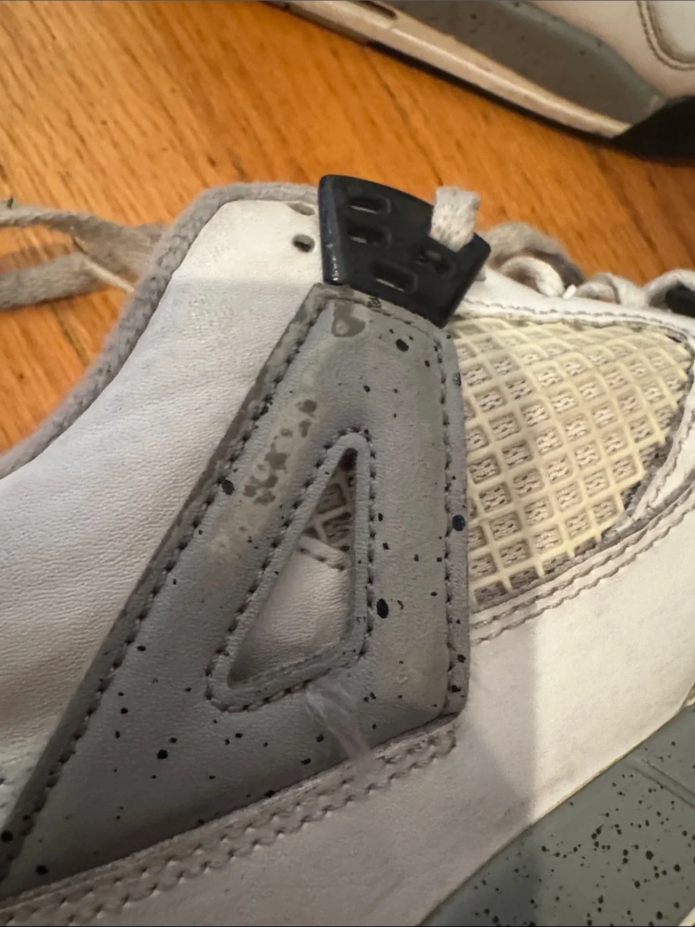 Nike Air Jordan Retro 4 White Cement Grade School
